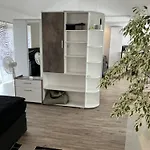 Jeannette Ideal Fuer Geschaeftsreisende, Wlan Und Rechnung Moeglich Balingen