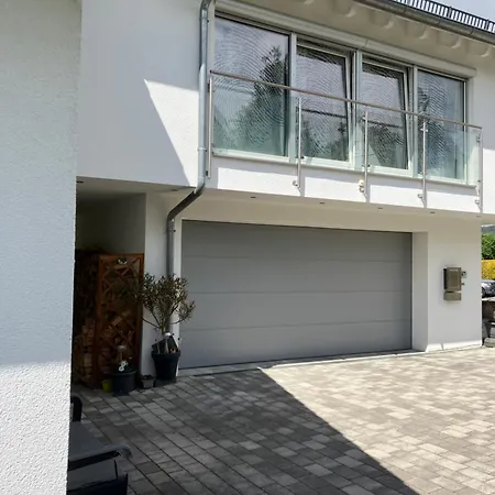 Jeannette Ideal Fuer Geschaeftsreisende, Wlan Und Rechnung Moeglich * Balingen