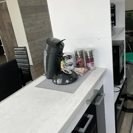 Jeannette Ideal Fuer Geschaeftsreisende, Wlan Und Rechnung Moeglich Apartamento Balingen